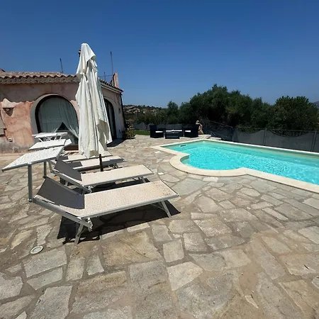 Villa Poccket Loiri Porto San Paolo